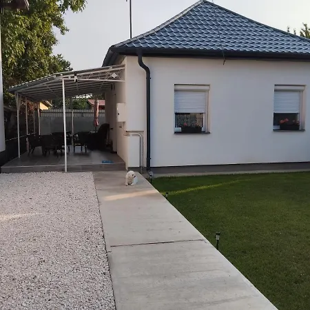 Case de vacanță Stella Hajdúszoboszló